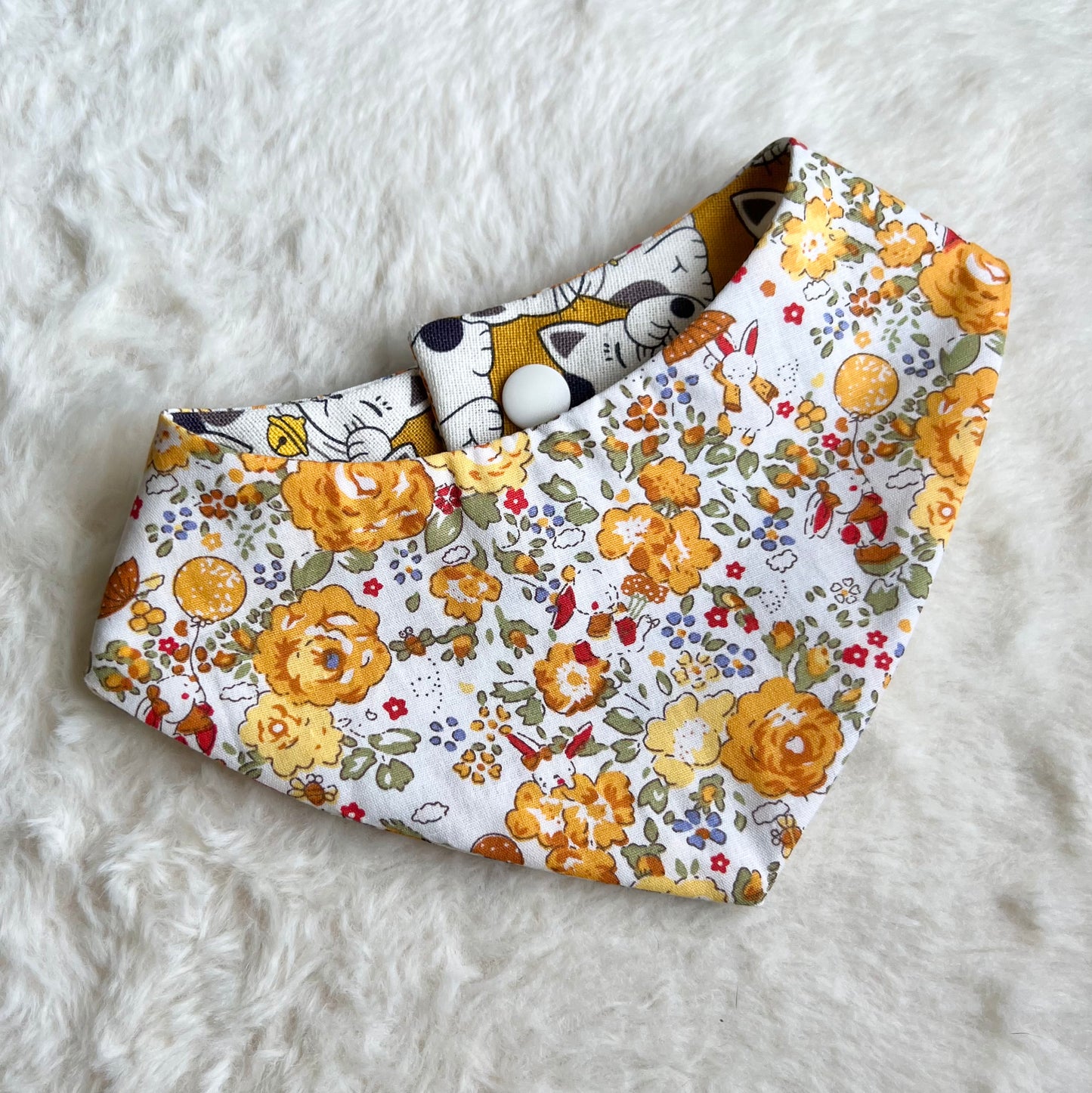 Golden Lucky Cat Reversible Bandana